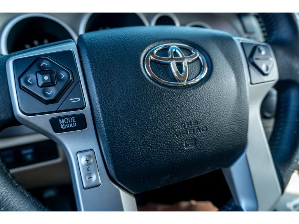 Used 2016 Toyota Sequoia Limited RWD image 31