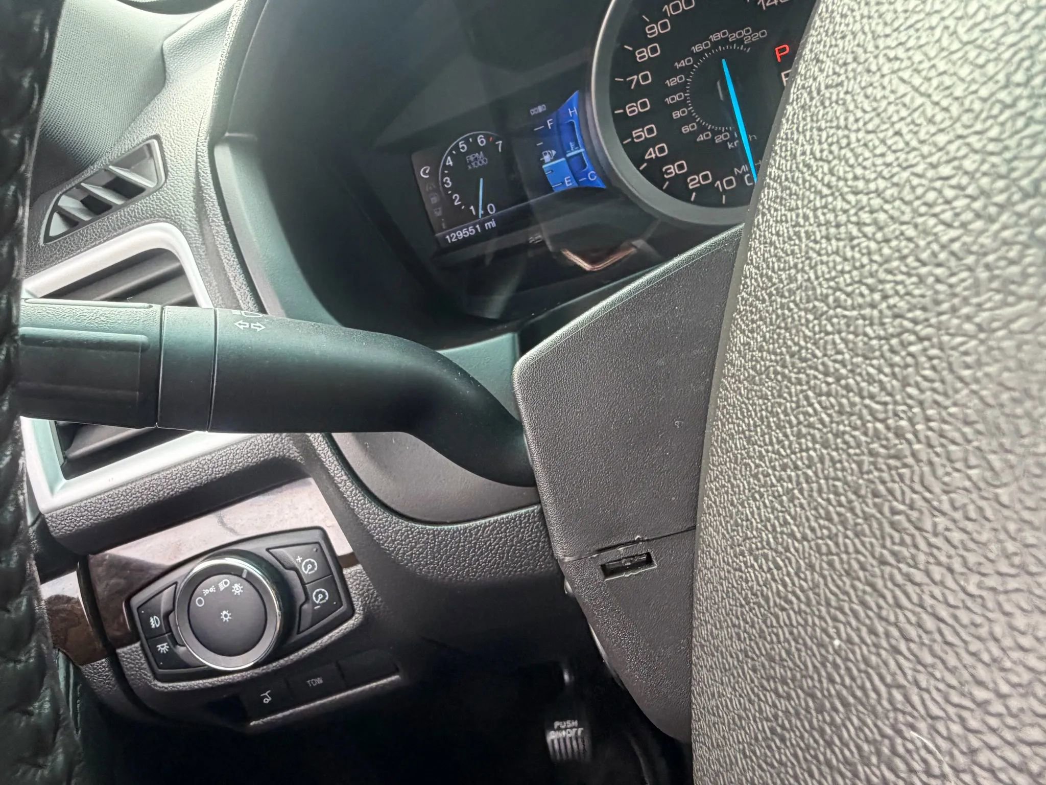 Used 2013 Ford Explorer Limited image 26