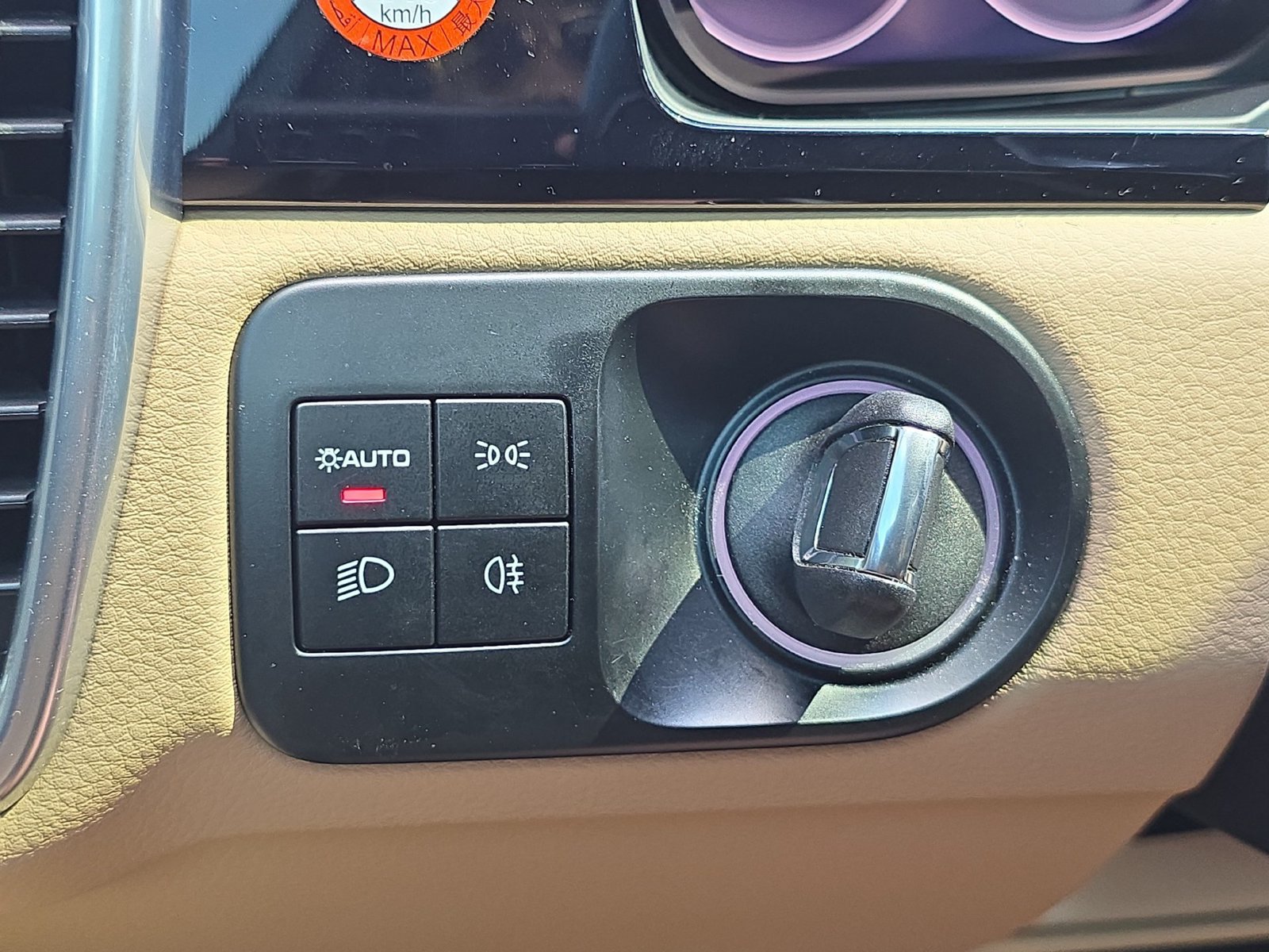 Certified 2023 Porsche Cayenne Platinum Edition AWD/4WD image 22