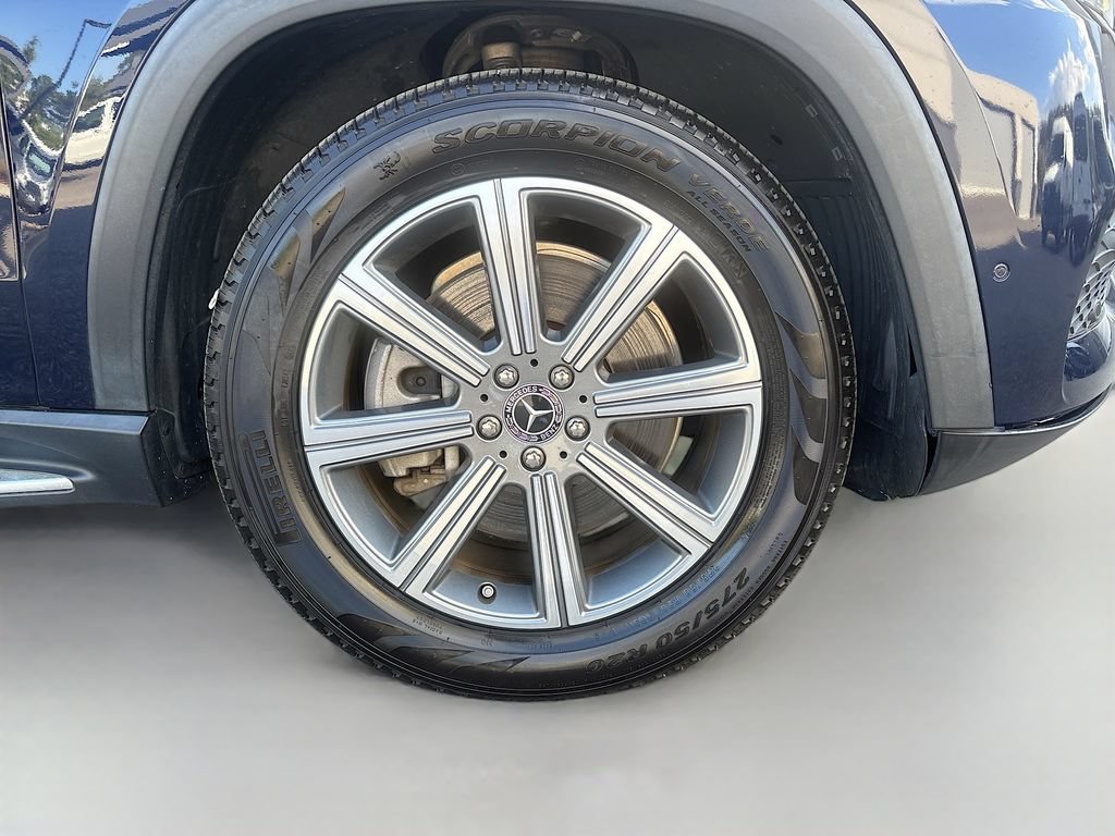 Used 2020 Mercedes-Benz GLS 450 4MATIC image 10