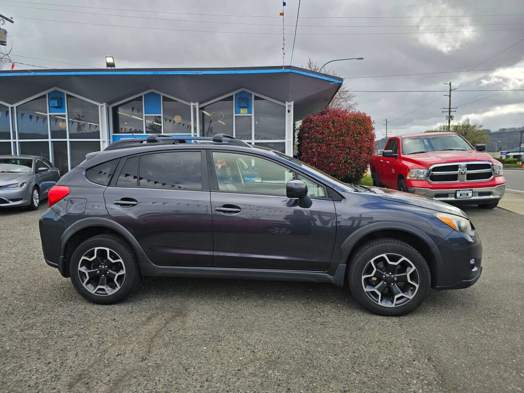 Used 2013 Subaru Crosstrek 2.0i Limited w/ Popular Pkg 2 AWD/4WD image 8