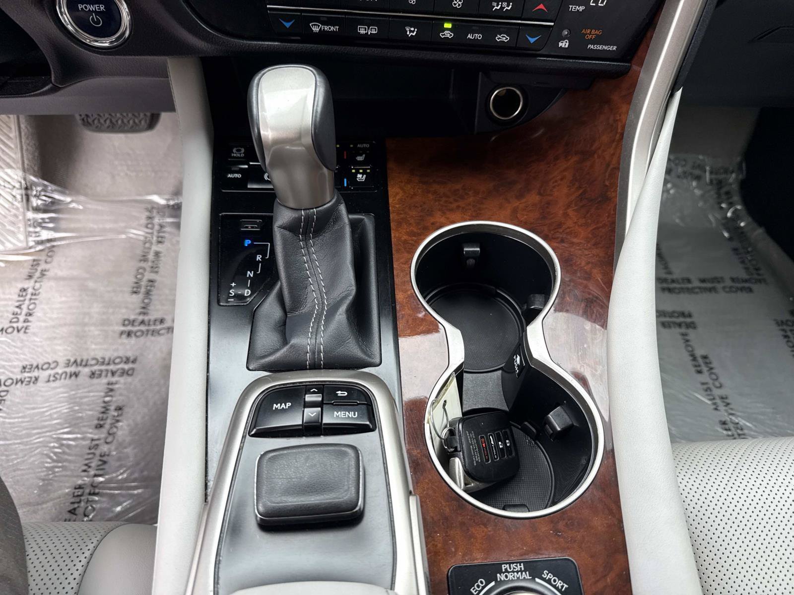 Used 2016 Lexus RX 450h AWD w/ Cold Weather Package image 31