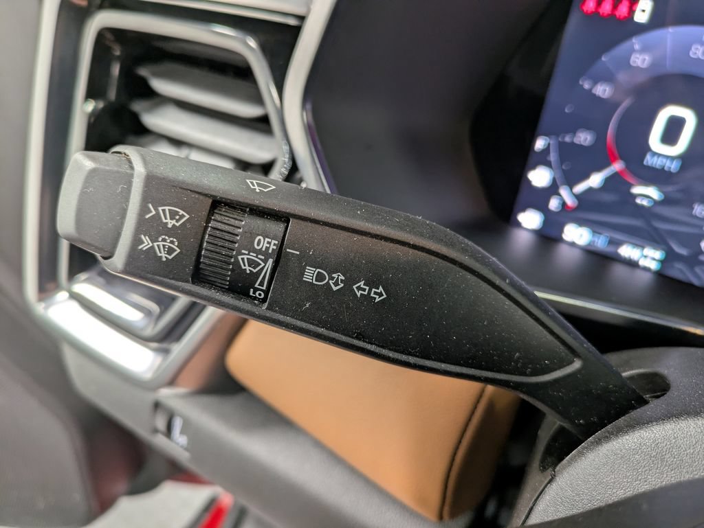 Used 2024 GMC Canyon AT4 w/ AT4 Premium Package AWD/4WD image 19