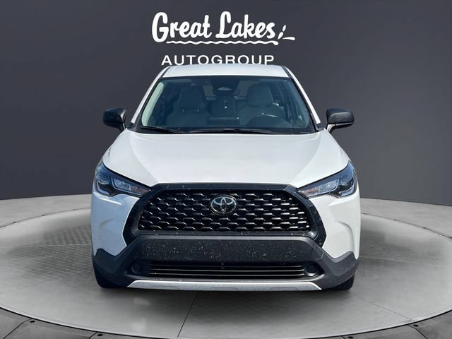 Used 2025 Toyota Corolla Cross L AWD/4WD image 8