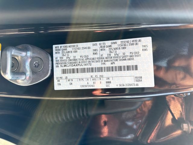 Used 2023 Lincoln Corsair AWD w/ Equipment Group 101A image 35