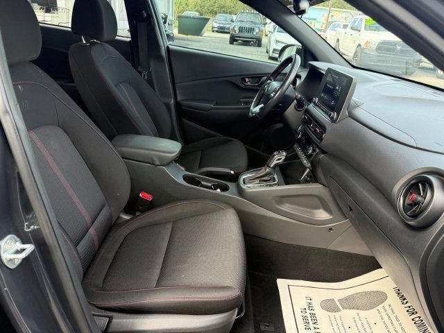 Used 2022 Hyundai Kona N Line image 11