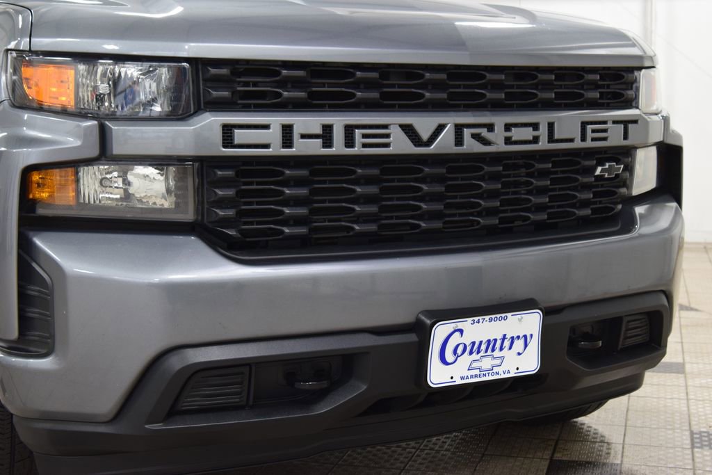 Used 2022 Chevrolet Silverado 1500 Custom w/ Safety Confidence Package AWD/4WD image 13