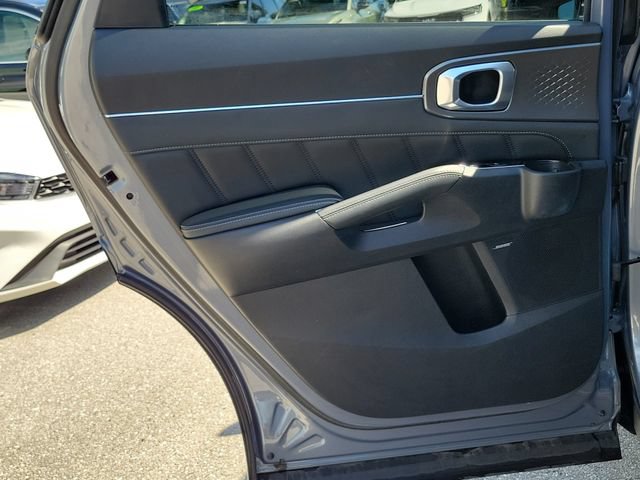 Certified 2022 Kia Sorento SX FWD image 14