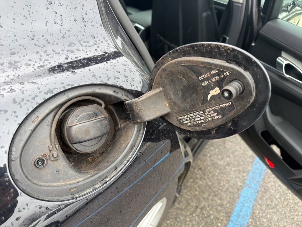 Used 2015 Porsche Panamera 4 AWD/4WD image 61