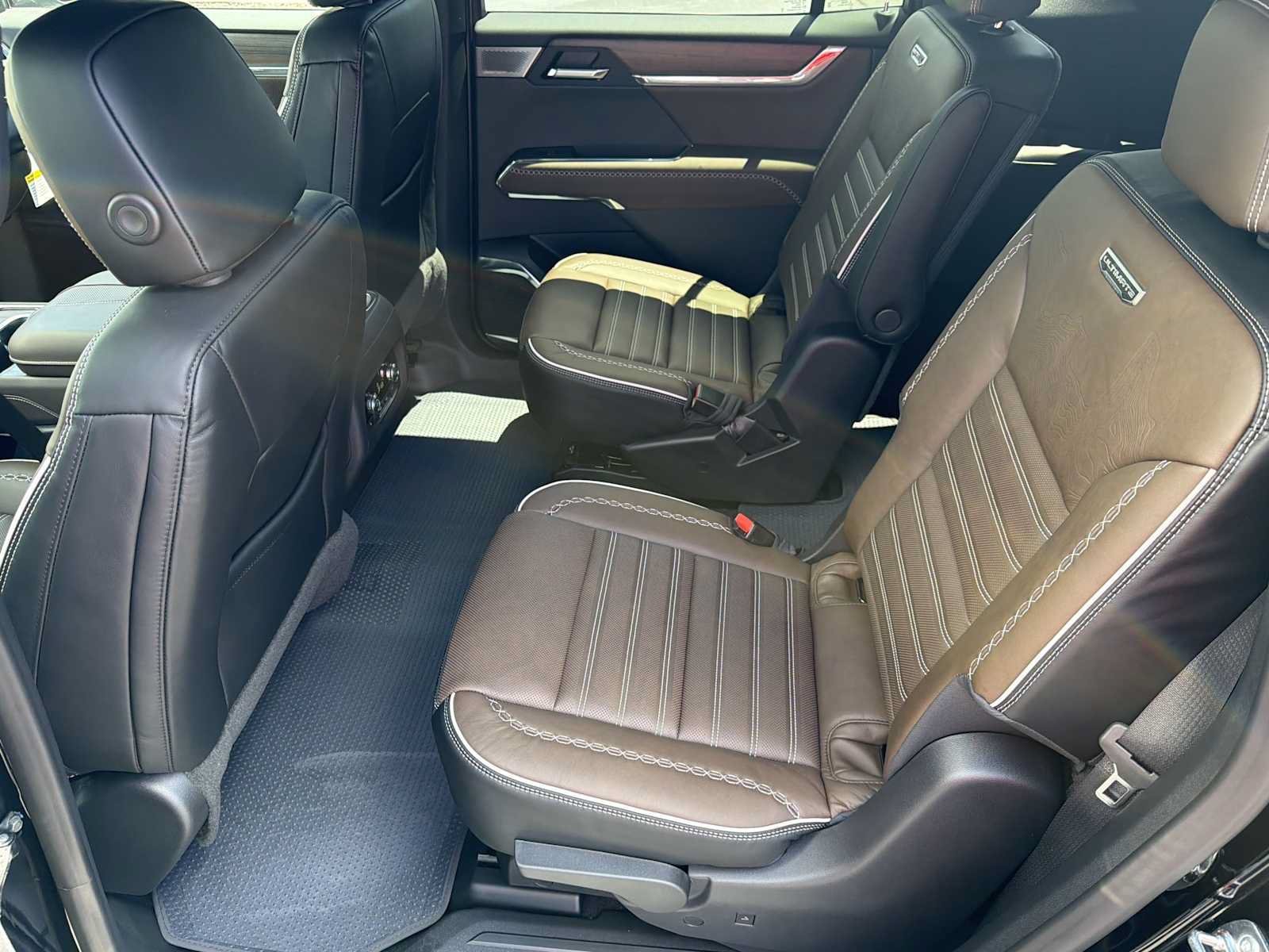New 2026 GMC Acadia Denali Ultimate FWD image 20