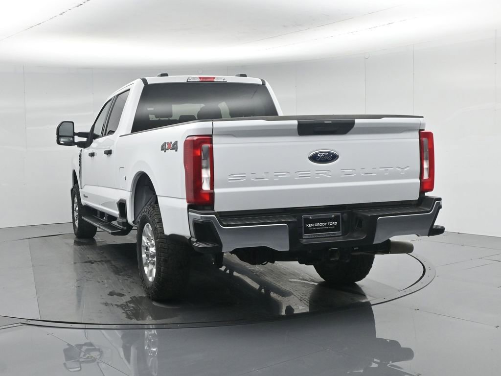 Used 2023 Ford F250 XLT w/ F-250 >10K GVWR Package image 56