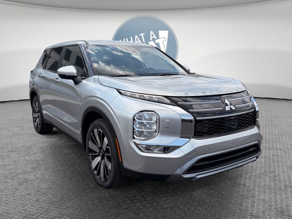 New 2026 Mitsubishi Outlander SE