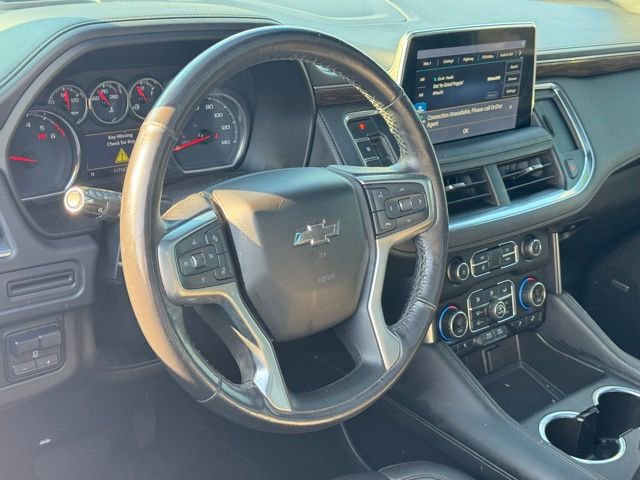 Used 2021 Chevrolet Suburban Z71 w/ Z71 Signature Package image 16