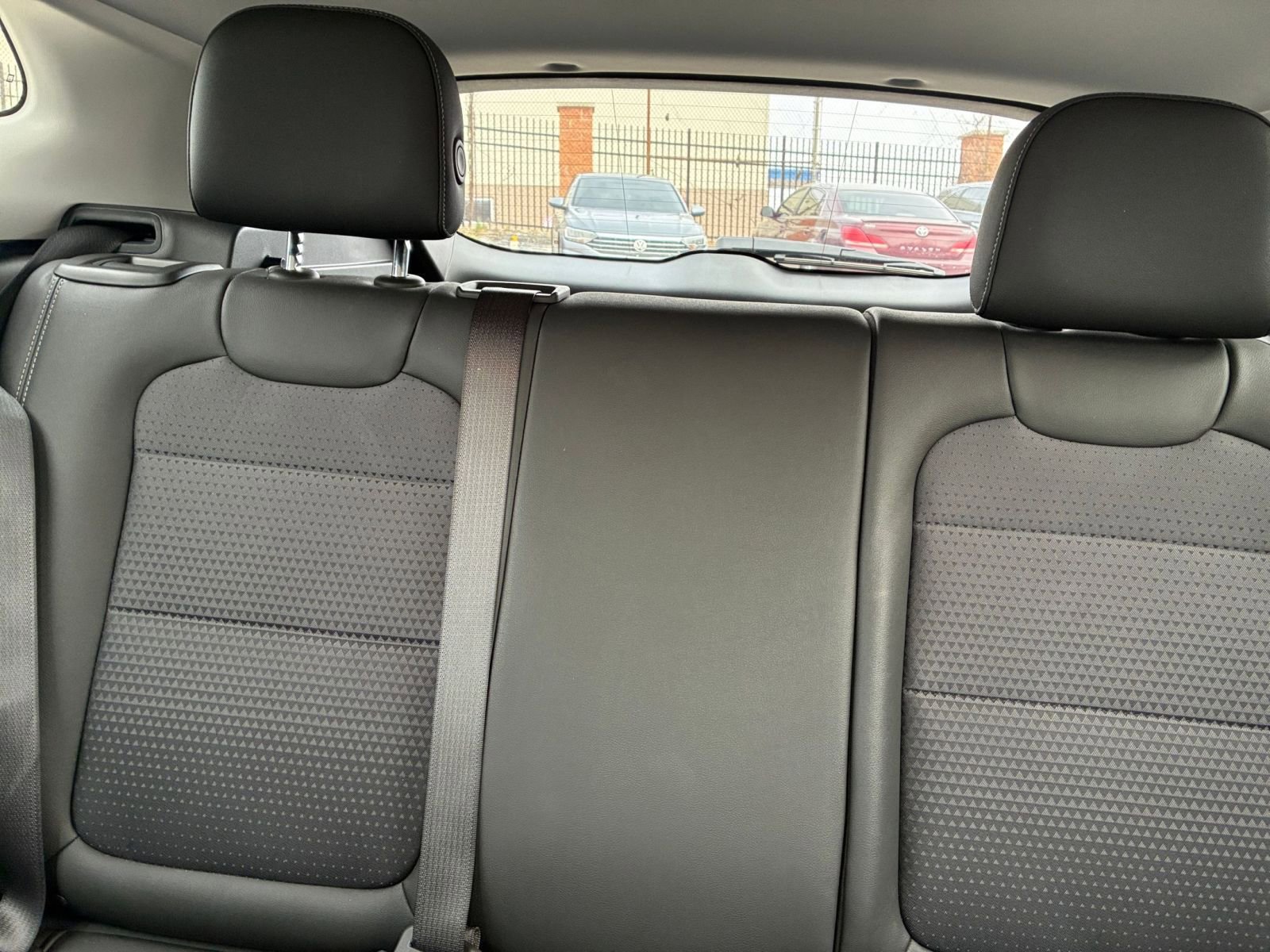 Used 2025 Chevrolet Trax LT image 33