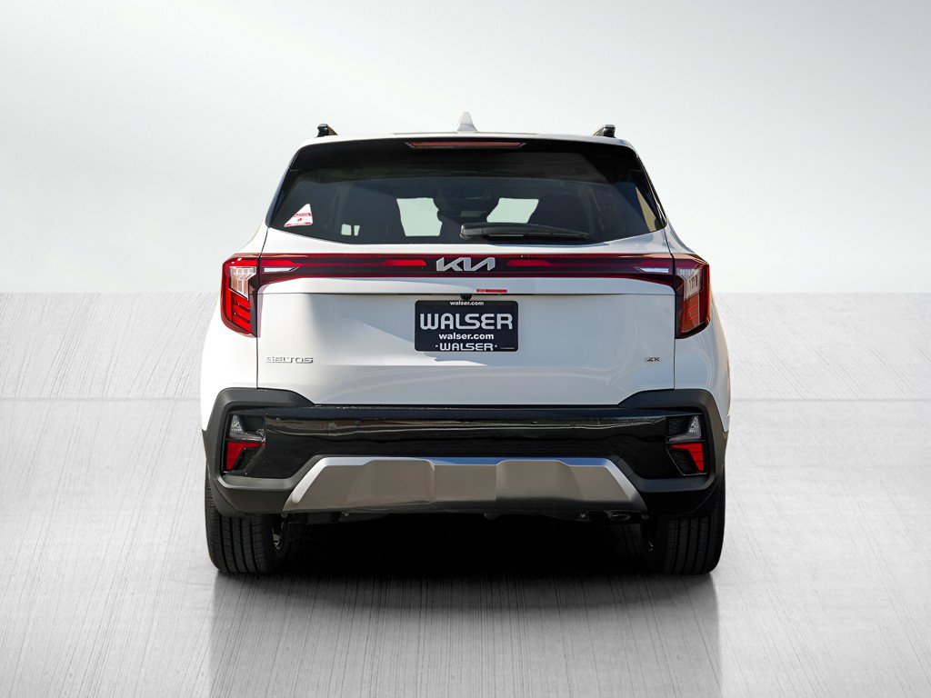 New 2026 Kia Seltos SX w/ SX Sunroof Package image 5