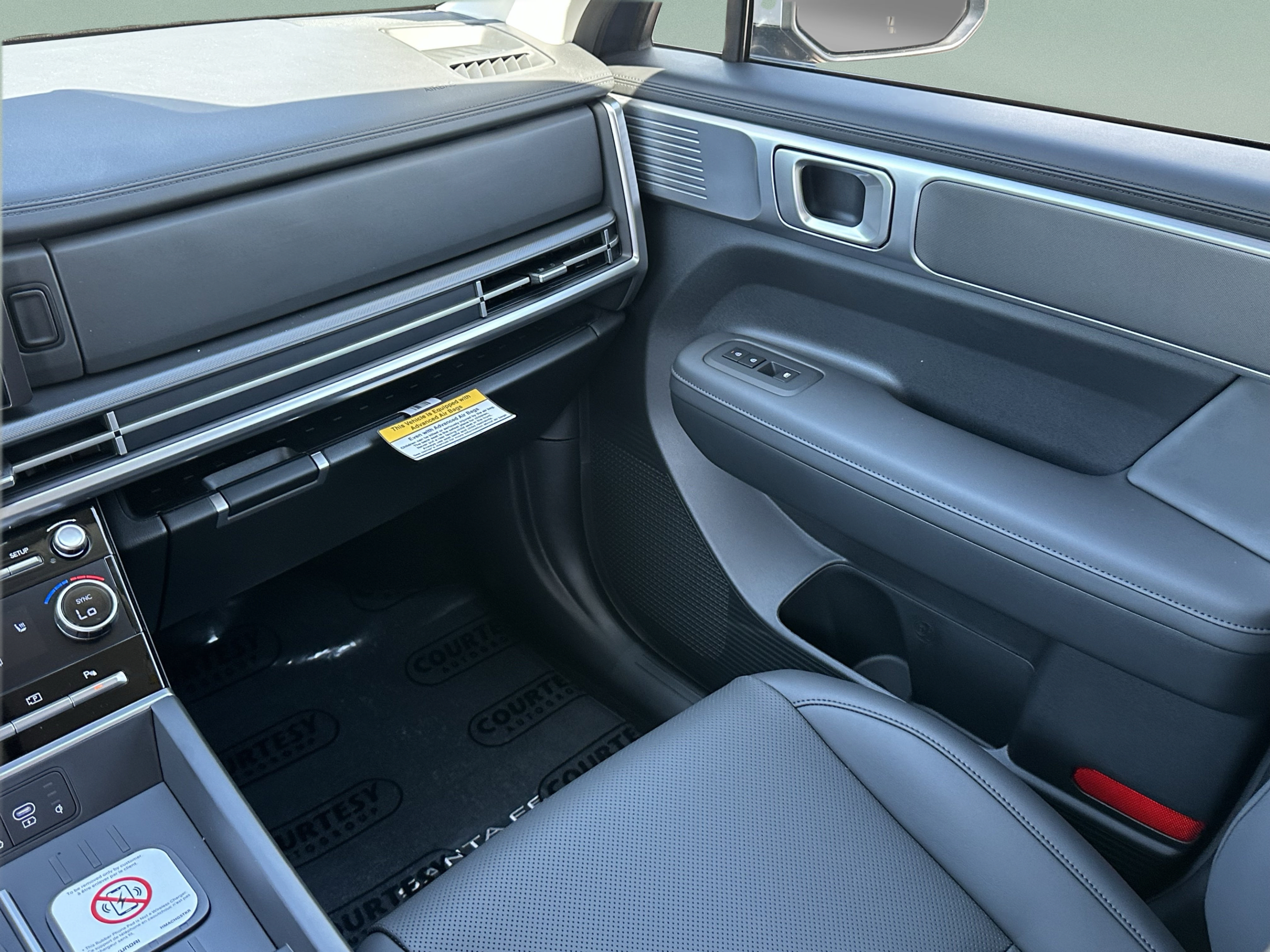 New 2027 Hyundai Santa Fe SEL FWD image 10