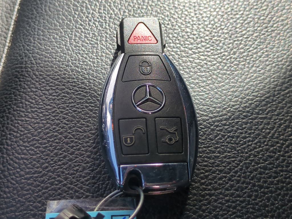 Used 2019 Mercedes-Benz GLA 250 image 33