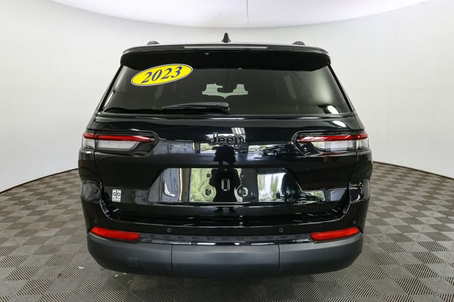Used 2023 Jeep Grand Cherokee L Laredo AWD/4WD image 8