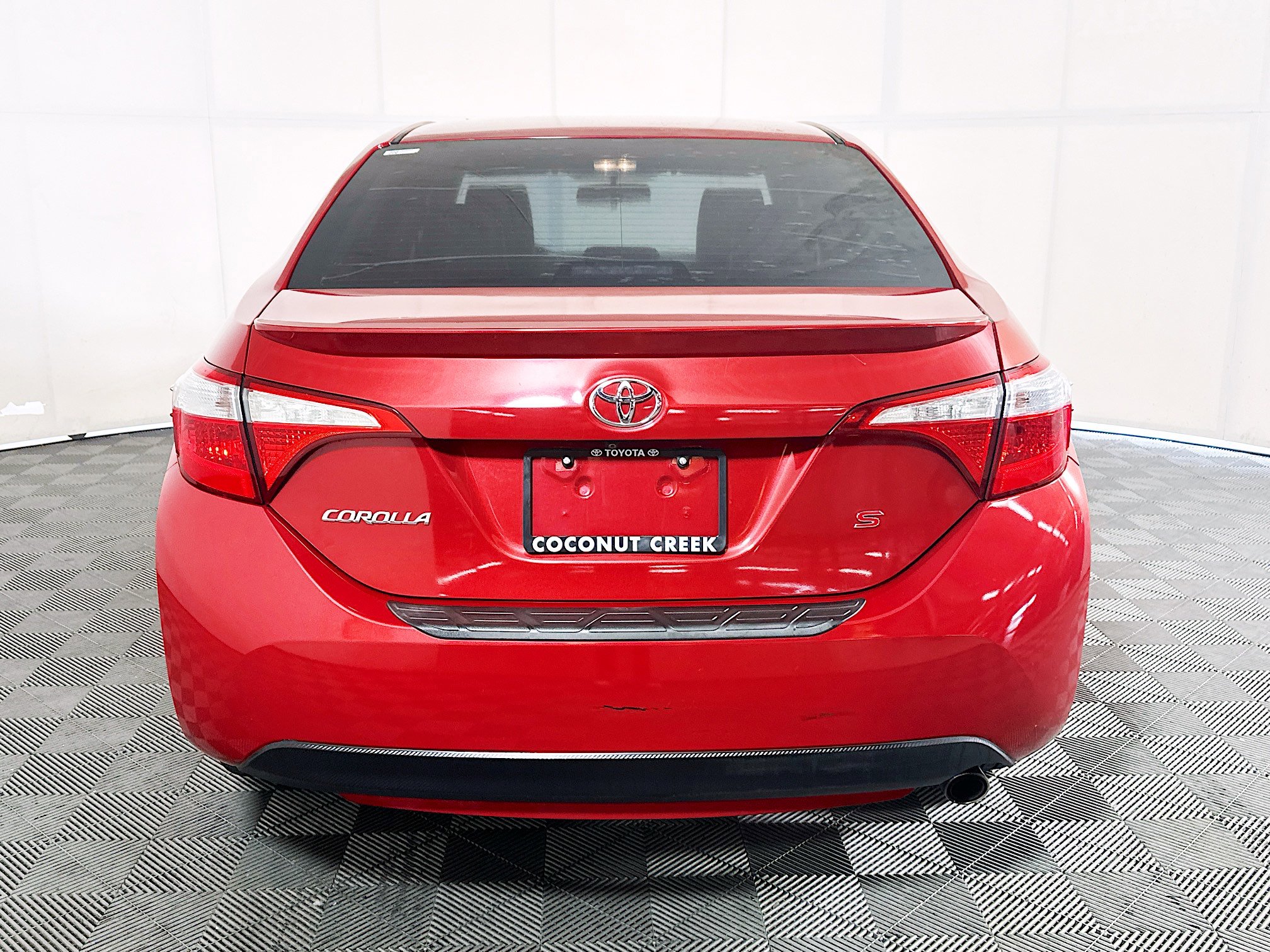 Used 2014 Toyota Corolla S FWD image 4