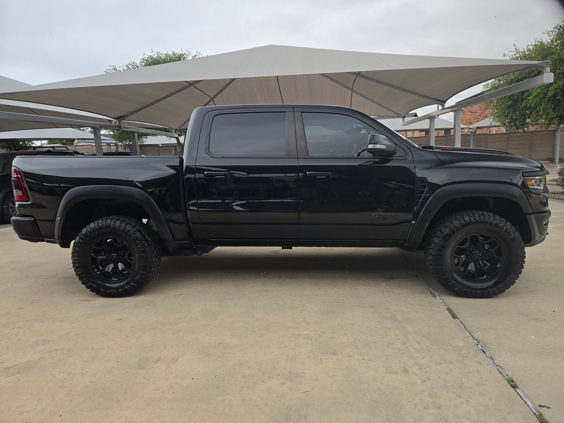 Used 2022 RAM 1500 TRX w/ TRX Level 2 Equipment Group AWD/4WD image 2