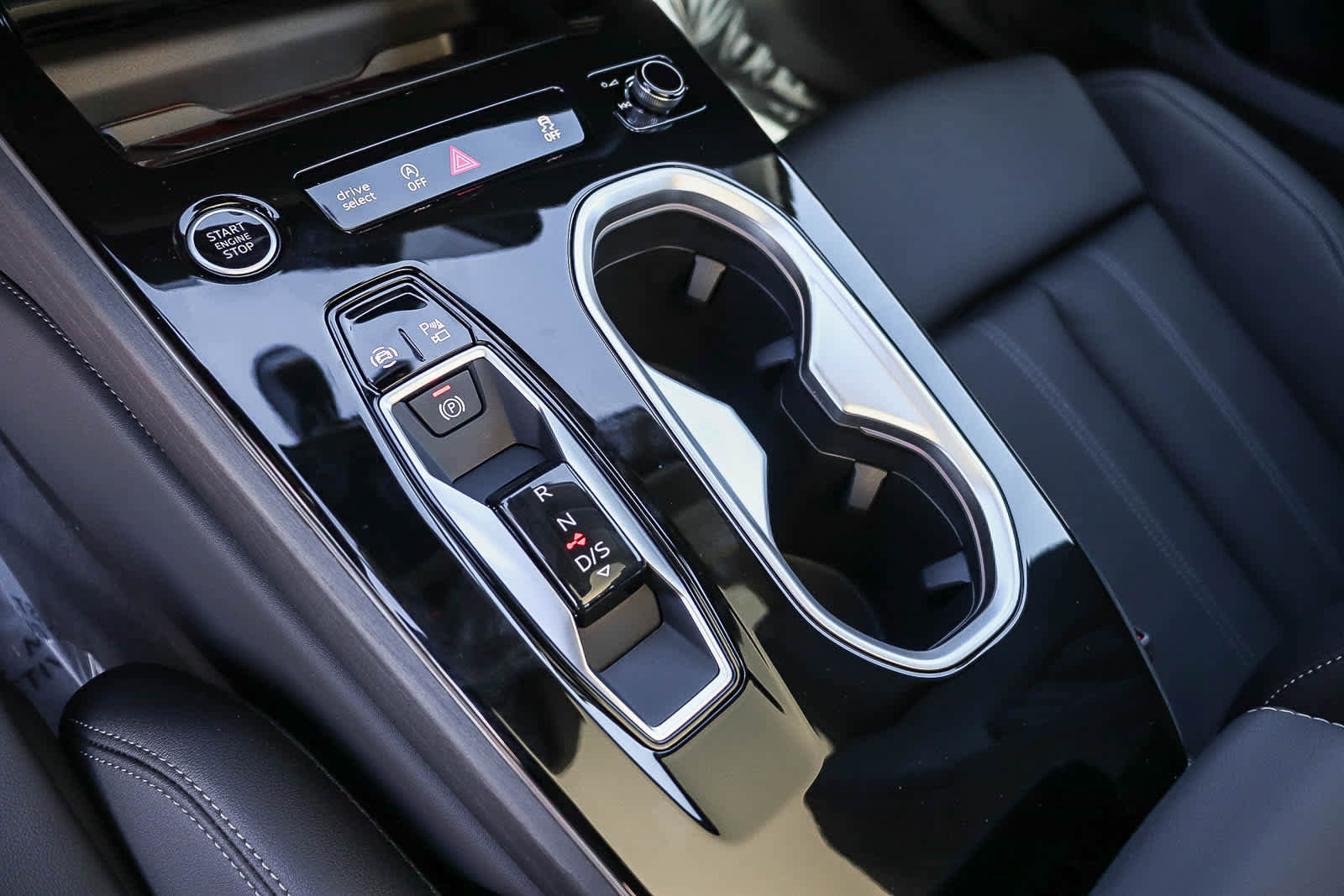 New 2026 Audi A6 Premium Plus image 24