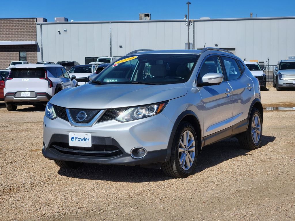 Used 2019 Nissan Rogue Sport SV w/ Technology Package image 4