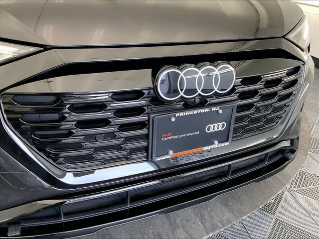 Certified 2024 Audi Q8 e-tron Premium Plus w/ Premium Plus Package image 30