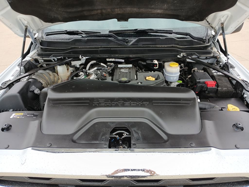 Used 2025 RAM 2500 Big Horn AWD/4WD image 31