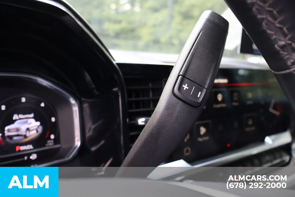 Used 2025 GMC Sierra 1500 SLT RWD image 31
