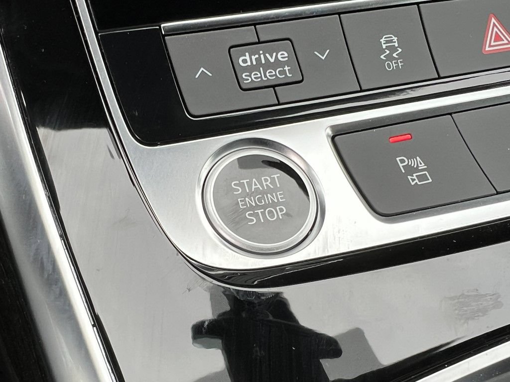 New 2026 Audi Q7 3.0T Premium AWD/4WD image 25