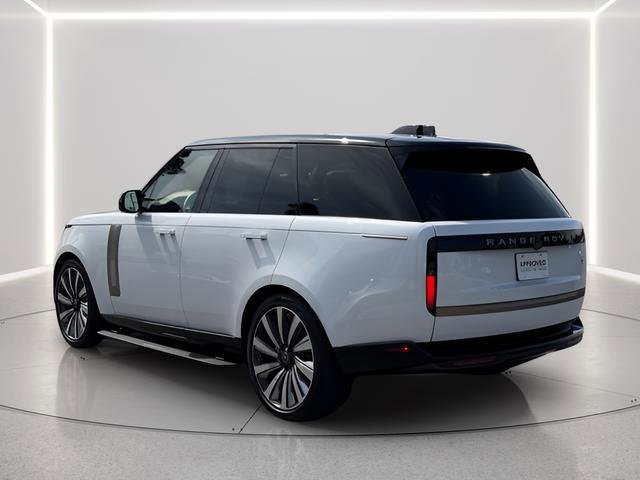 Certified 2024 Land Rover Range Rover SV AWD/4WD image 3