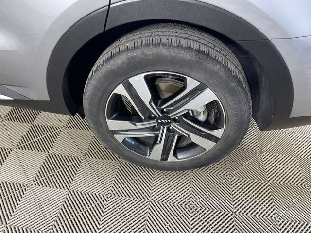 Certified 2023 Kia Sorento EX image 22