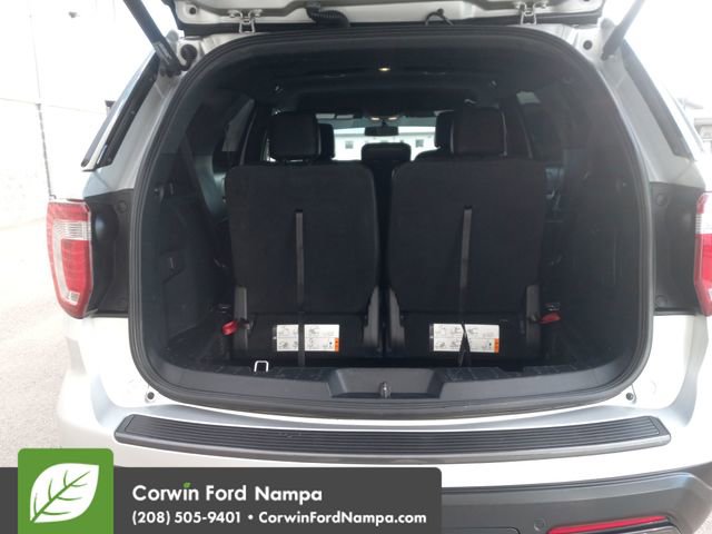 Used 2018 Ford Explorer XLT w/ Equipment Group 202A image 28