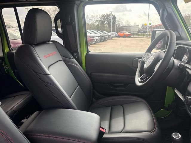 New 2025 Jeep Wrangler Unlimited Rubicon w/ XTREMEE 35" Tire Package AWD/4WD image 26