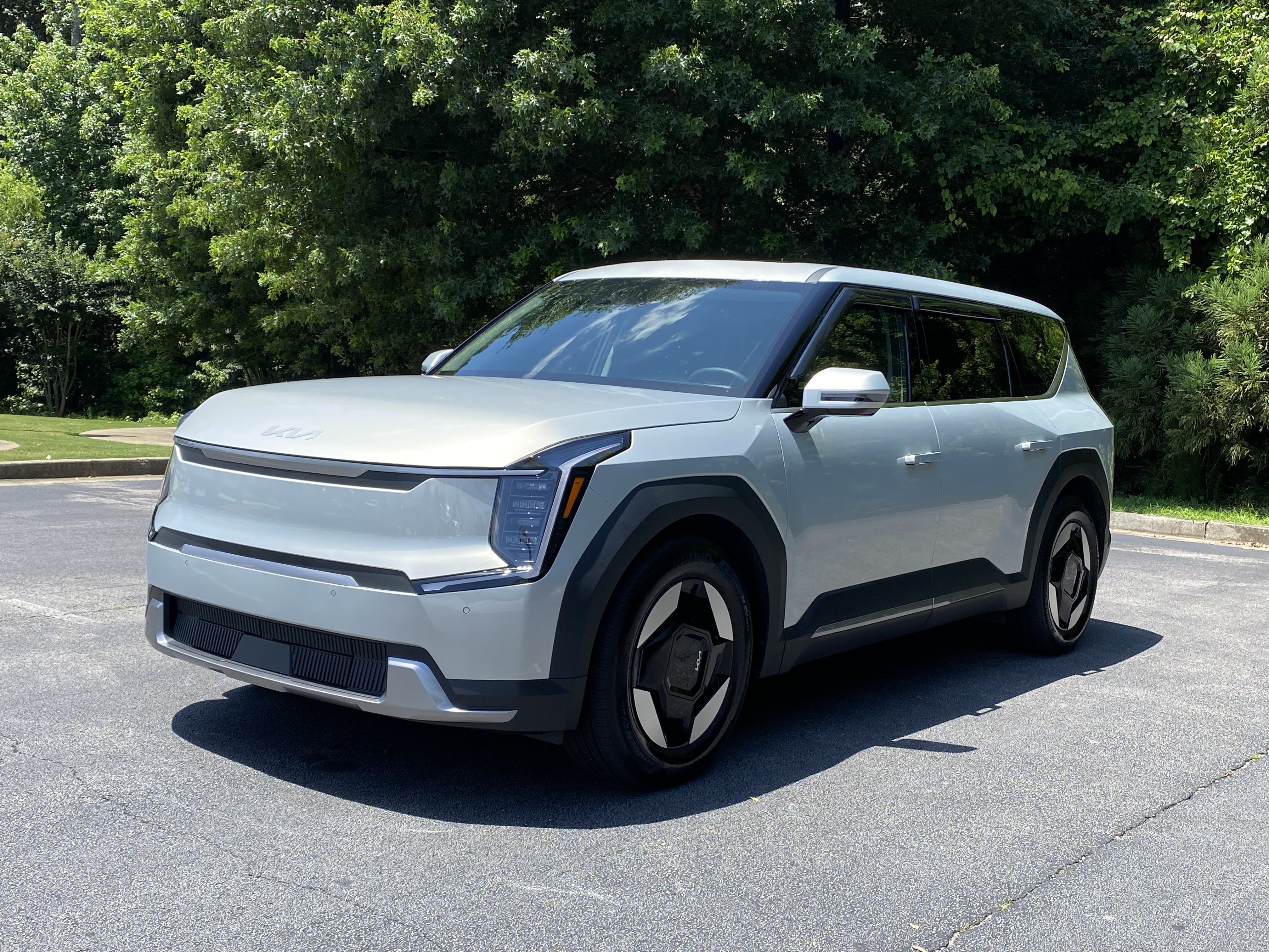 Used 2026 Kia EV9 Light RWD image 5