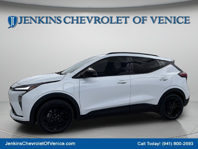 New 2027 Chevrolet Bolt RS FWD image 10