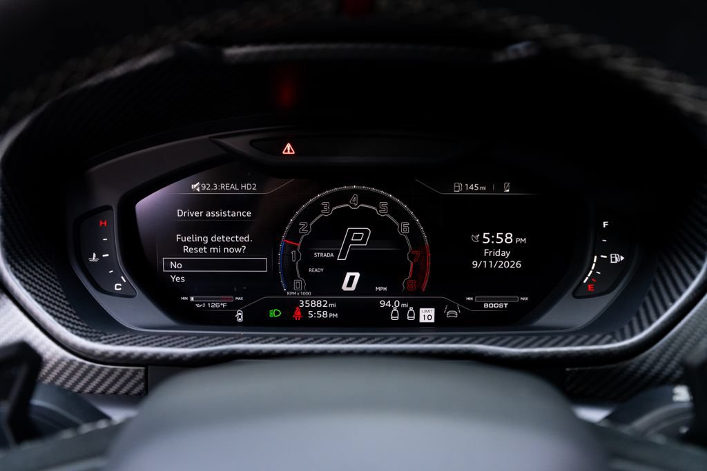 Used 2023 Lamborghini Urus Performante AWD/4WD image 38