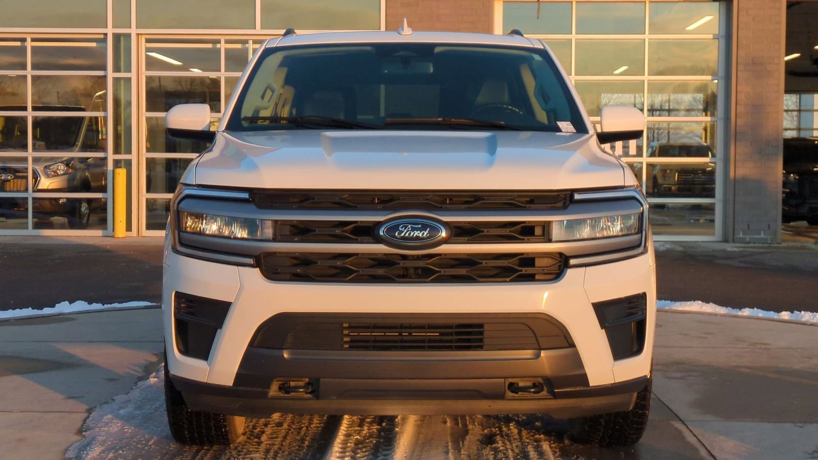 Used 2022 Ford Expedition Max XLT image 10