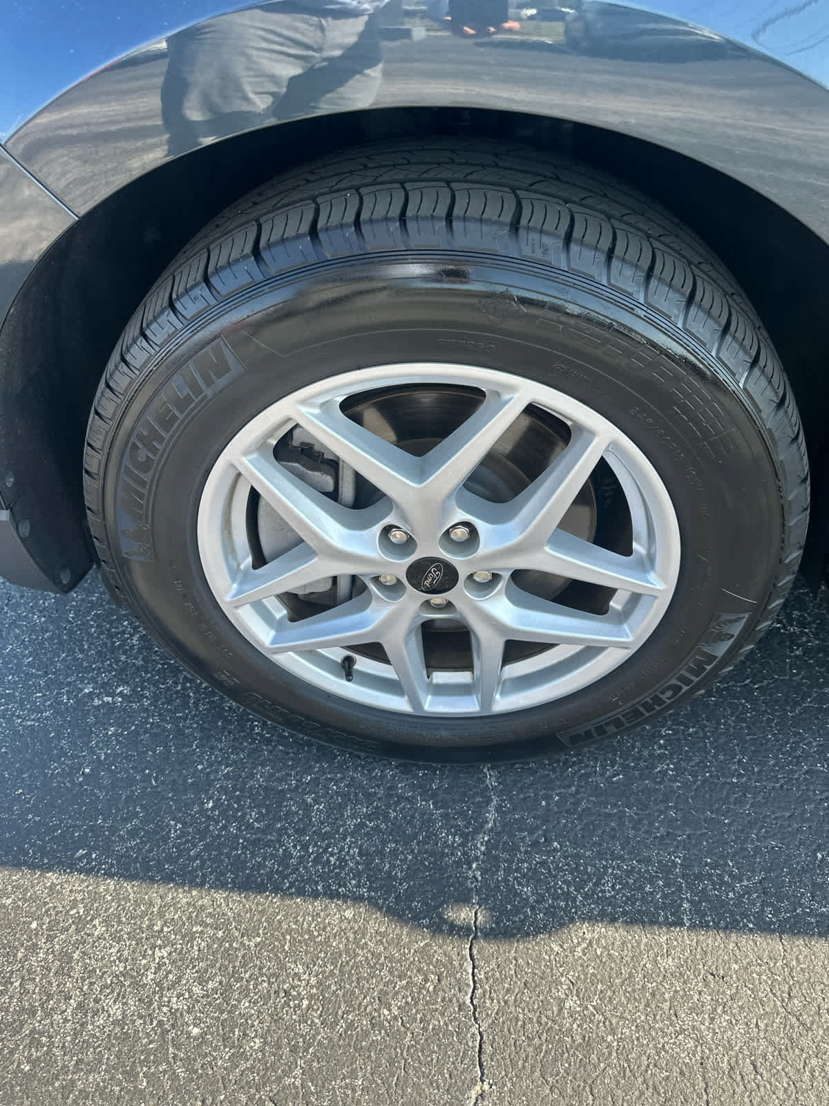 Used 2023 Ford Edge SEL AWD/4WD image 9