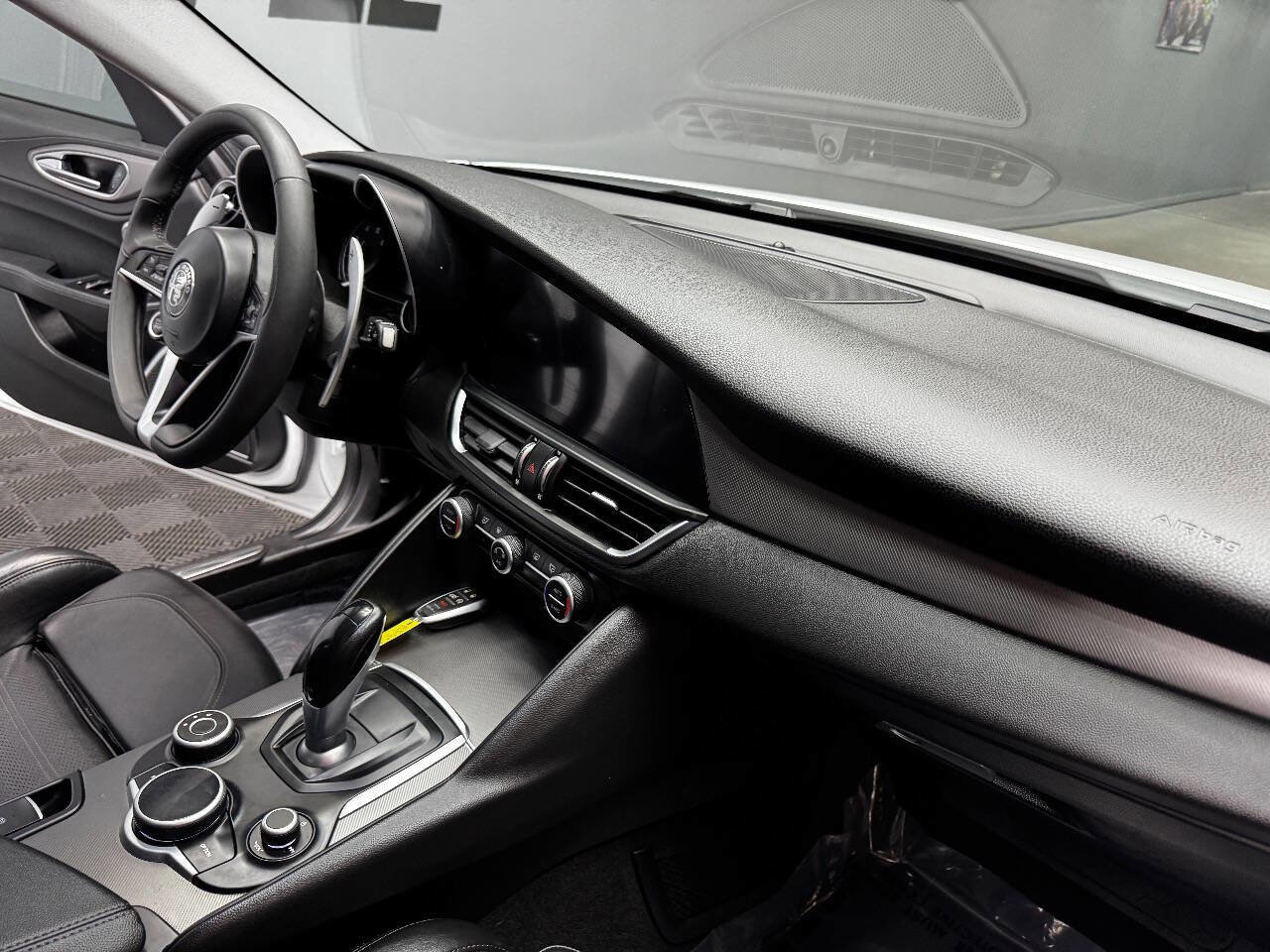 Used 2018 Alfa Romeo Giulia Ti Sport w/ Quick Order Package 22U Sport image 52