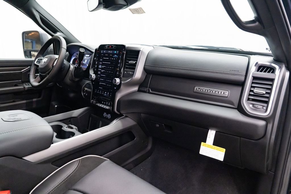 New 2026 RAM 2500 Laramie w/ Night Edition image 30