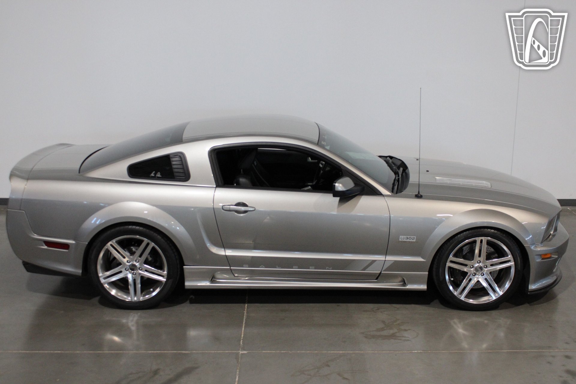 Used 2008 Ford Mustang GT RWD image 6