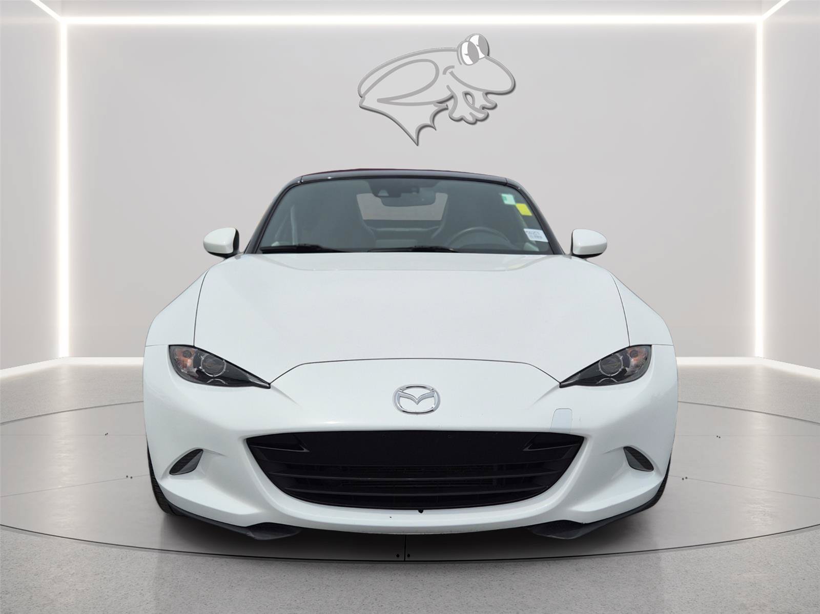 Used 2018 MAZDA MX-5 Miata Grand Touring RWD image 8