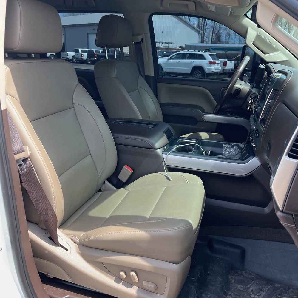 Used 2018 Chevrolet Silverado 2500 LTZ w/ Custom Sport Edition AWD/4WD image 15