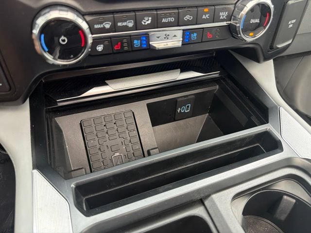 Used 2024 Ford F450 Limited w/ FX4 Off-Road Package AWD/4WD image 32
