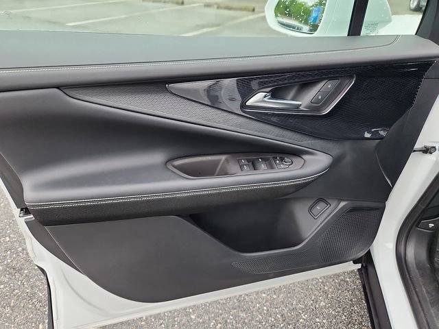 Used 2024 Chevrolet Blazer EV LT AWD/4WD image 12