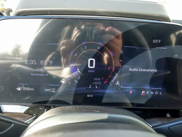 New 2026 Chevrolet Suburban Premier image 24