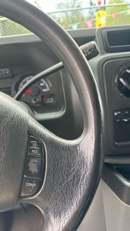 Used 2013 Ford E-250 and Econoline 250 Extended w/ PWR Group image 19