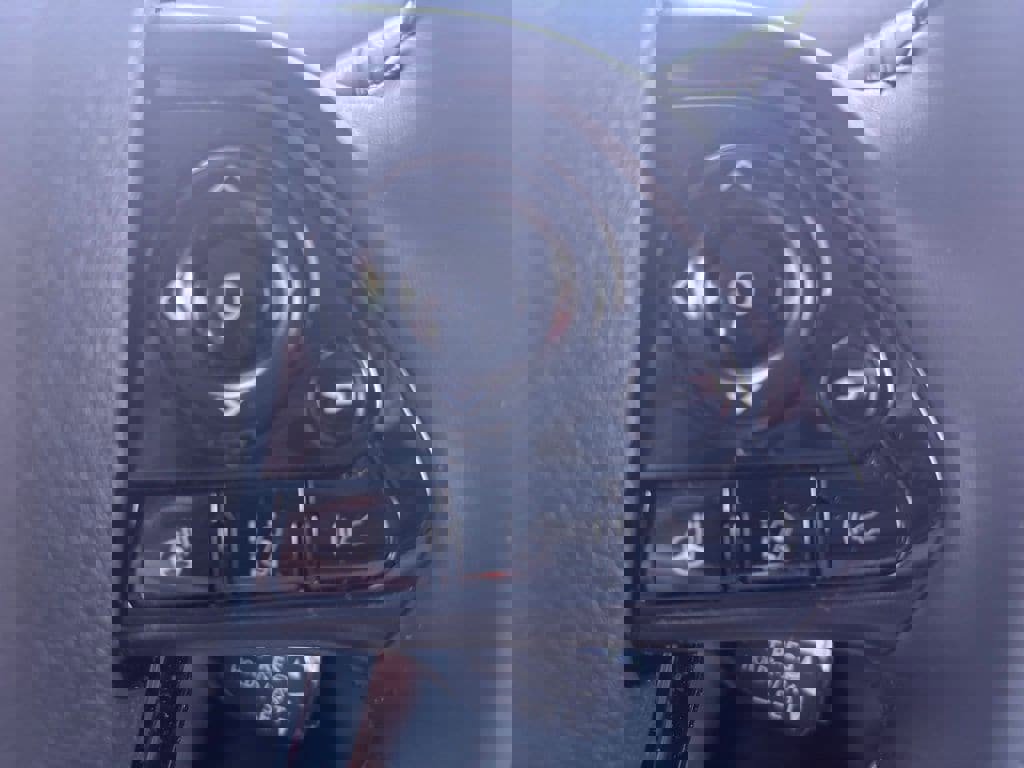 Used 2022 Toyota Prius XLE image 19