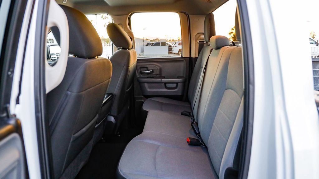 Used 2024 RAM 1500 Classic SLT image 22